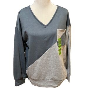 NWT Steve Madden Soft Sweatshirt Size L Gray Stormy Blue